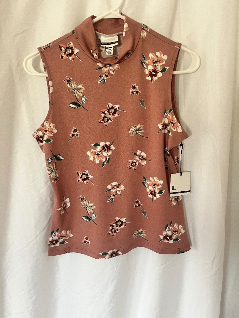 Jules and Leopold sleeveless top